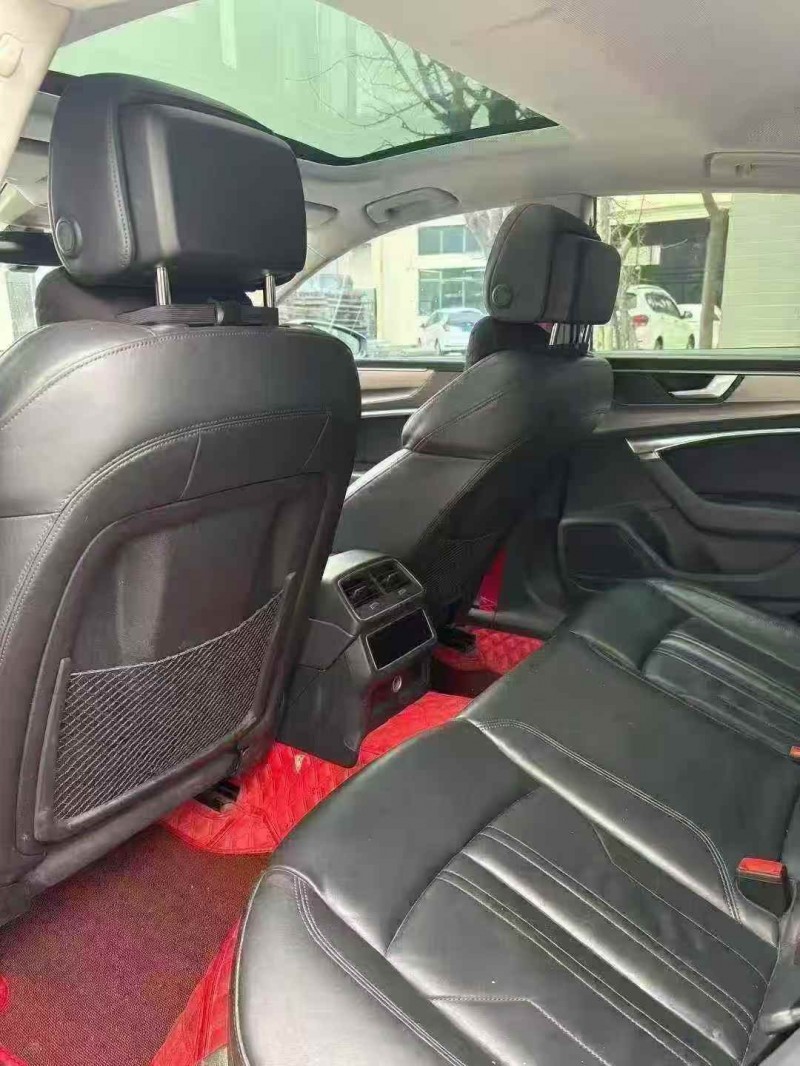 承德21年奥迪A7L5