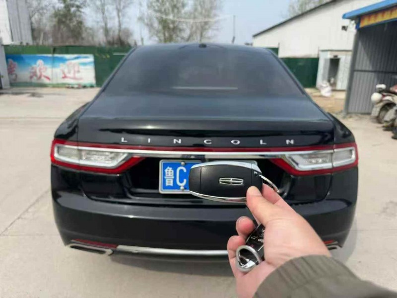 烟台17年林肯大陆9