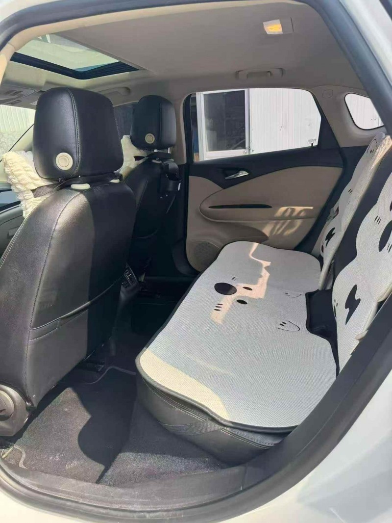 济宁18年别克威朗3