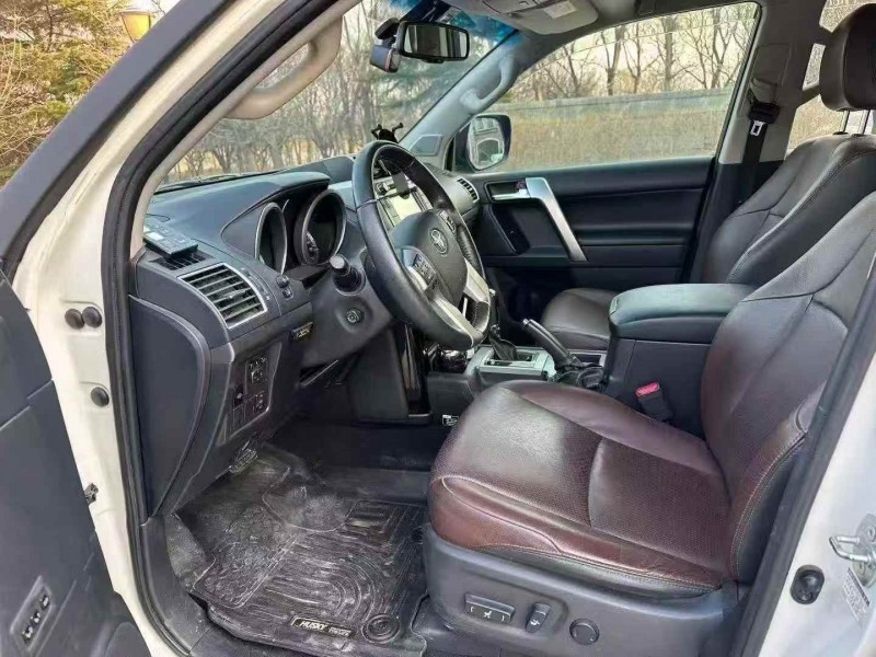 济宁16年丰田普拉多4