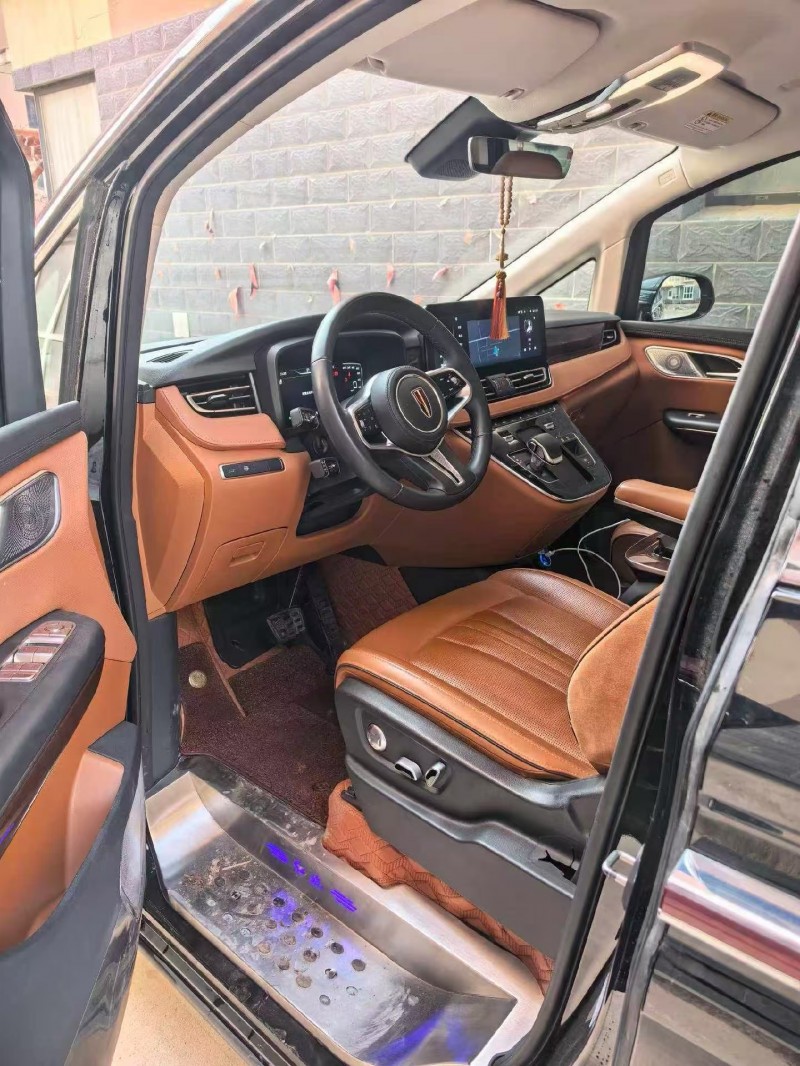 保定22年紅旗HQ94