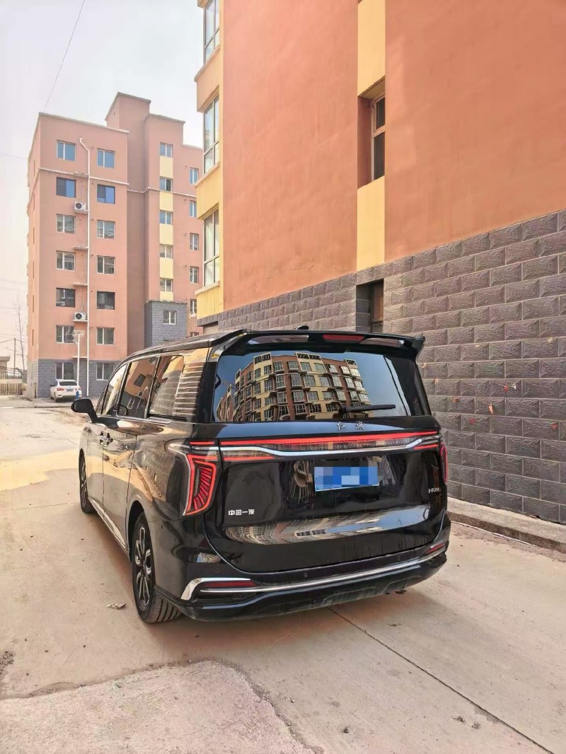 保定22年紅旗HQ98