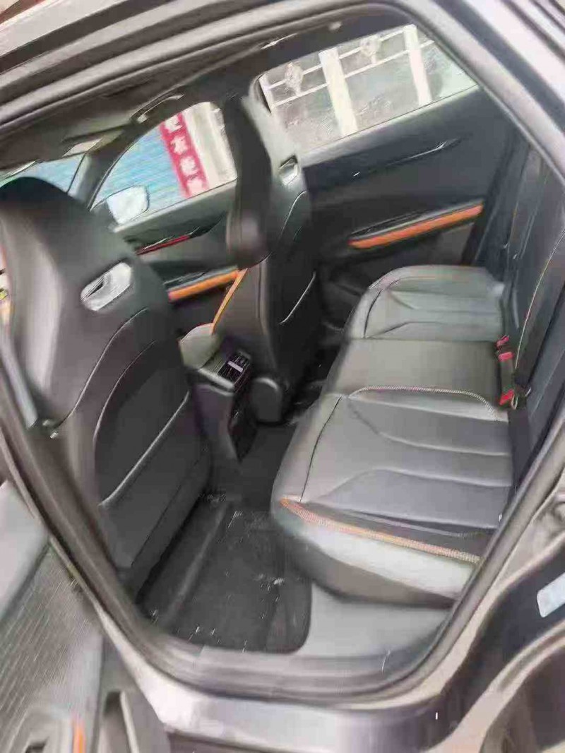 贵港25年长安汽车UNI6