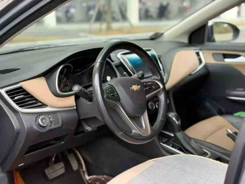 毕节22年雪佛兰科鲁泽4