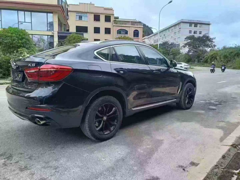 毕节16年宝马X66