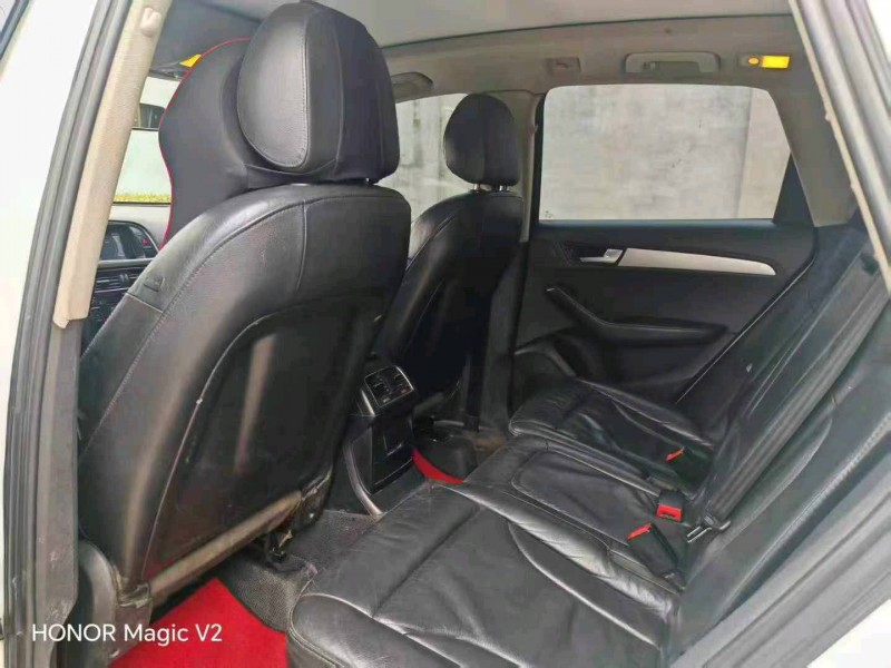 保定12年奥迪Q59