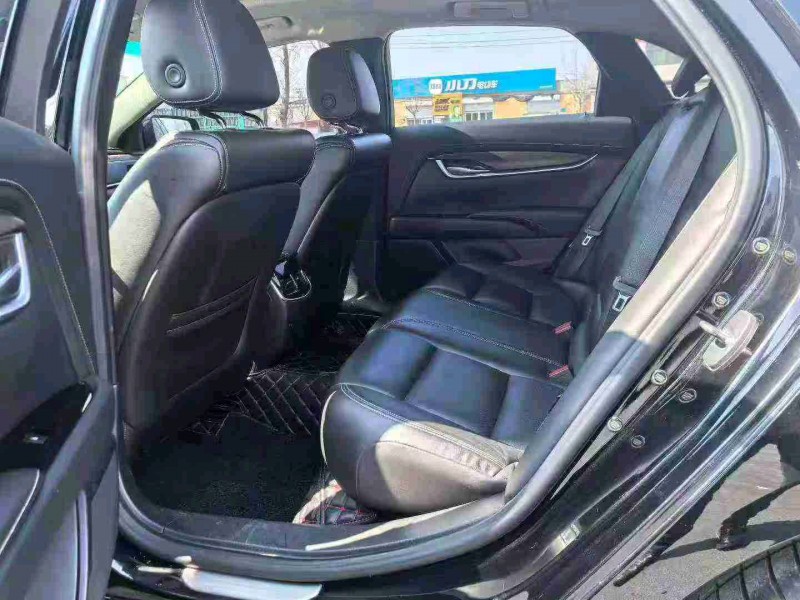 保定19年凯迪拉克XTS9