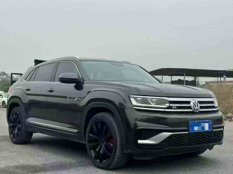 贵港19年大众途昂3