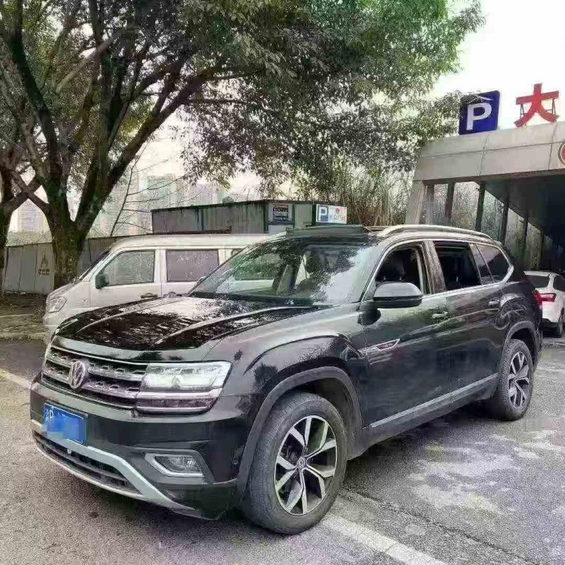 重庆19年大众途昂3