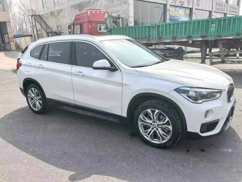 保定19年宝马X12