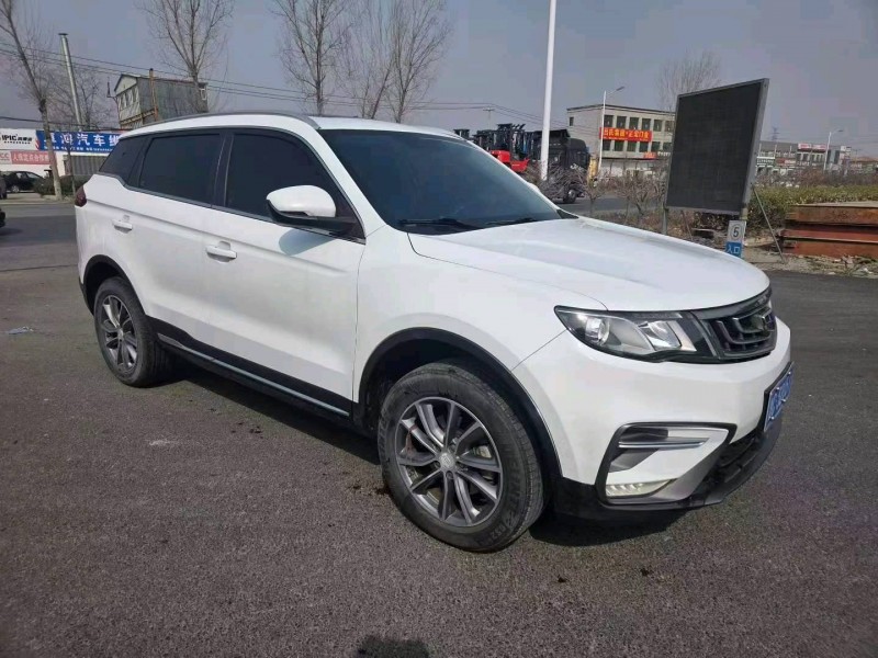 保定18年吉利博越2