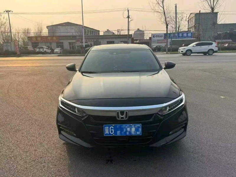 保定21年本田雅閣1