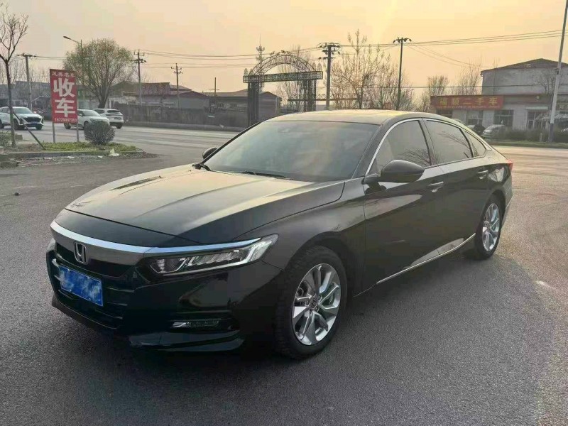 保定21年本田雅閣3