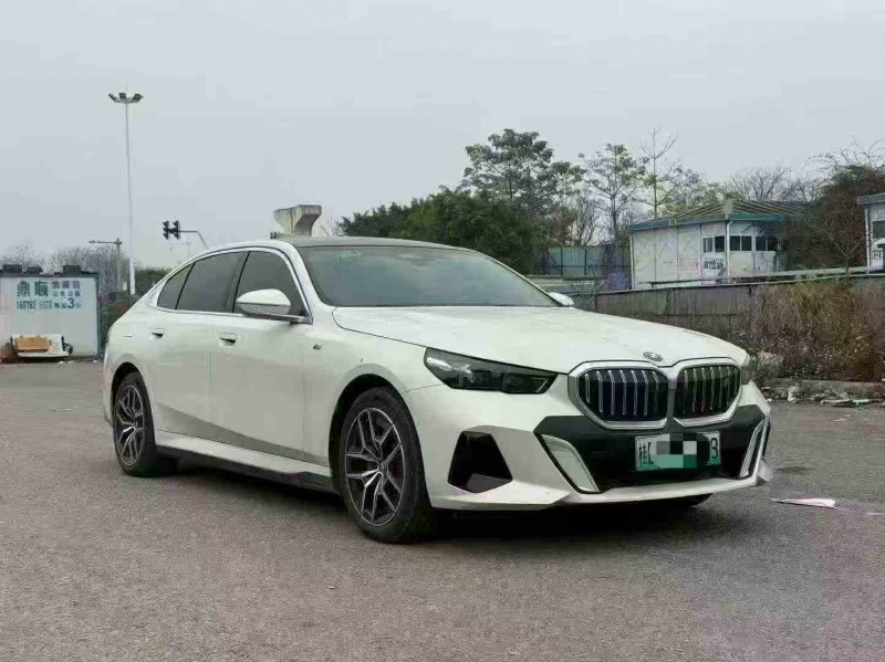 北海24年寶馬I53