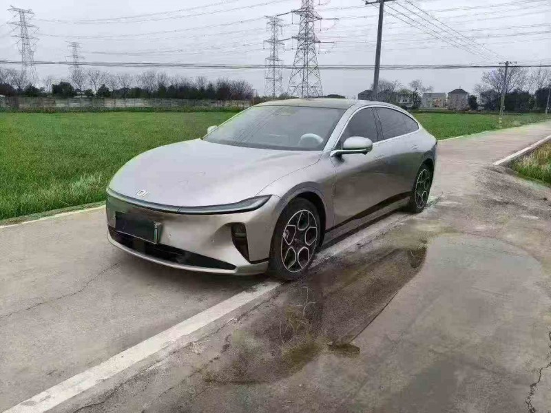 绍兴25年长安汽车启源2