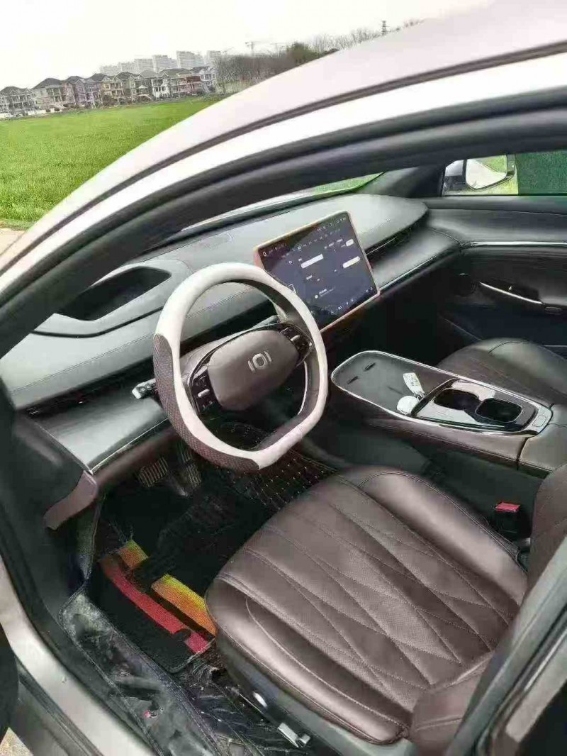 绍兴25年长安汽车启源5