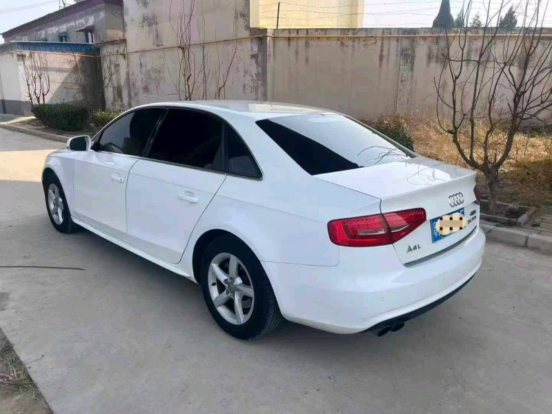 保定15年奧迪A4L5