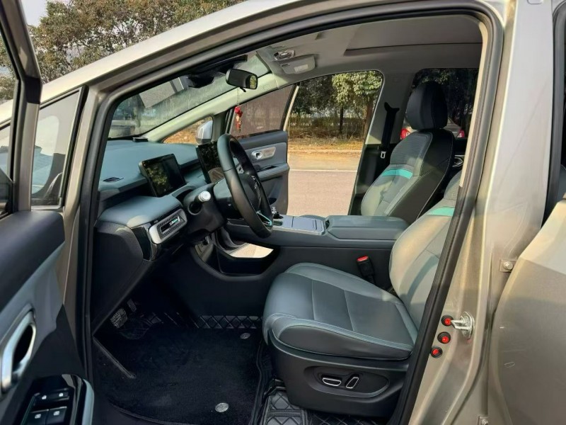 济宁24年传祺埃安Y3