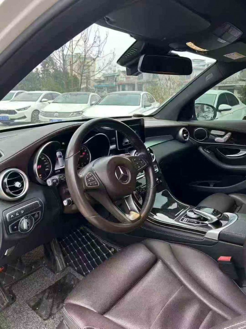 邵阳19年奔驰GLC3