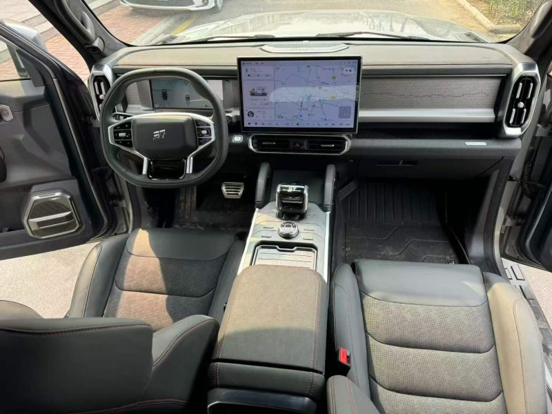 济宁24年奇瑞捷途5