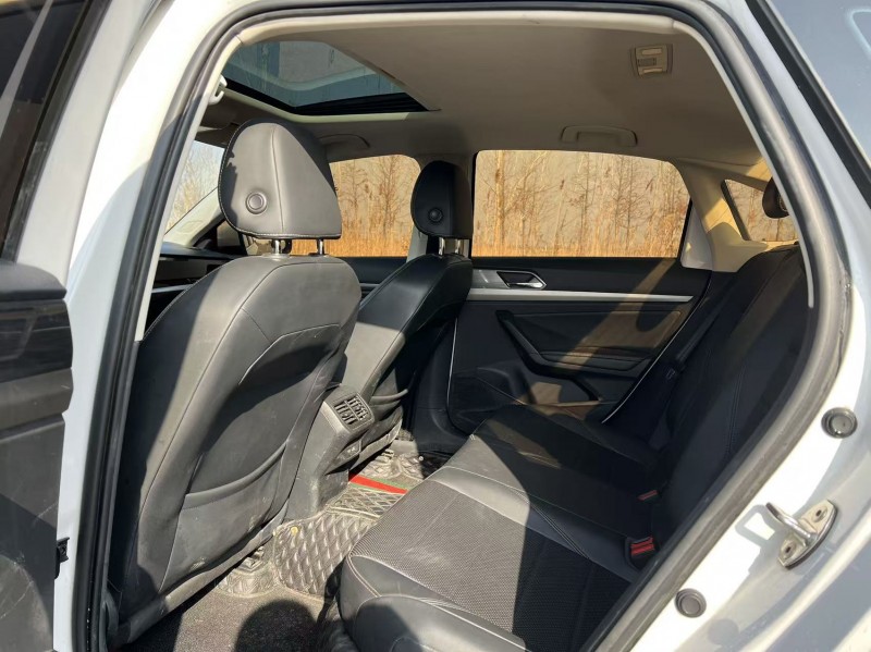 盐城21年大众朗逸5