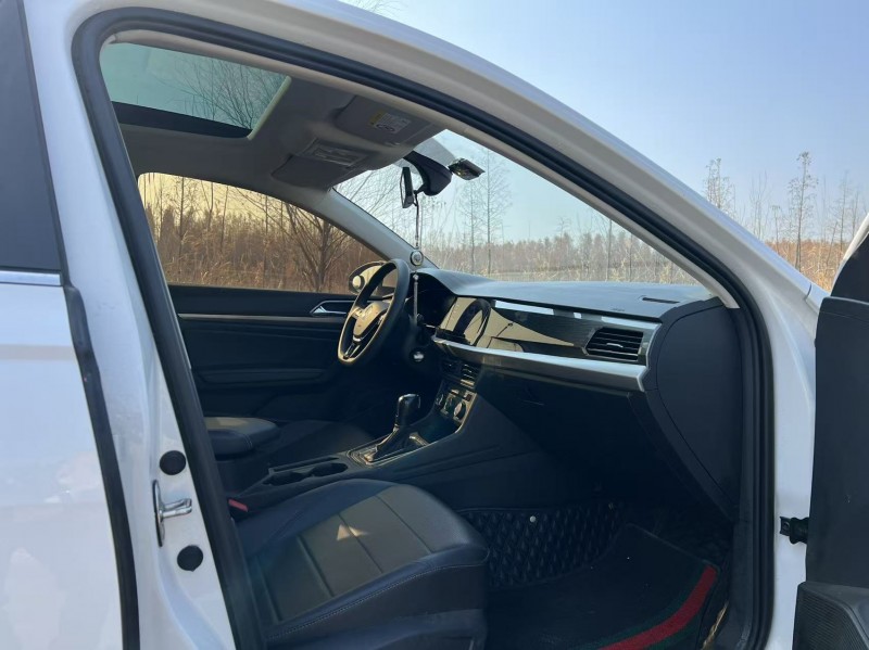 盐城21年大众朗逸6