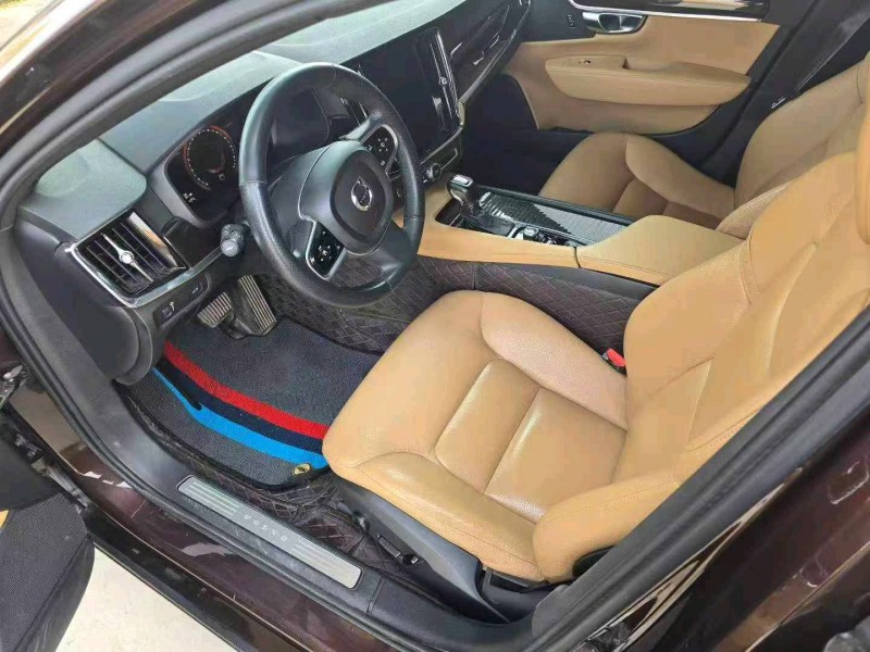 保定18年沃爾沃S906