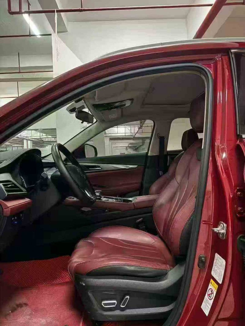 重慶20年長安汽車CS853