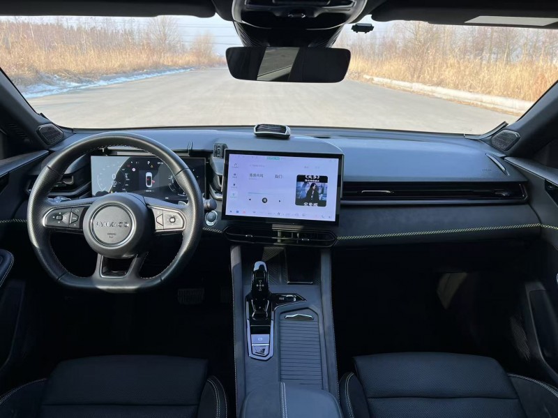 鹽城24年領克037