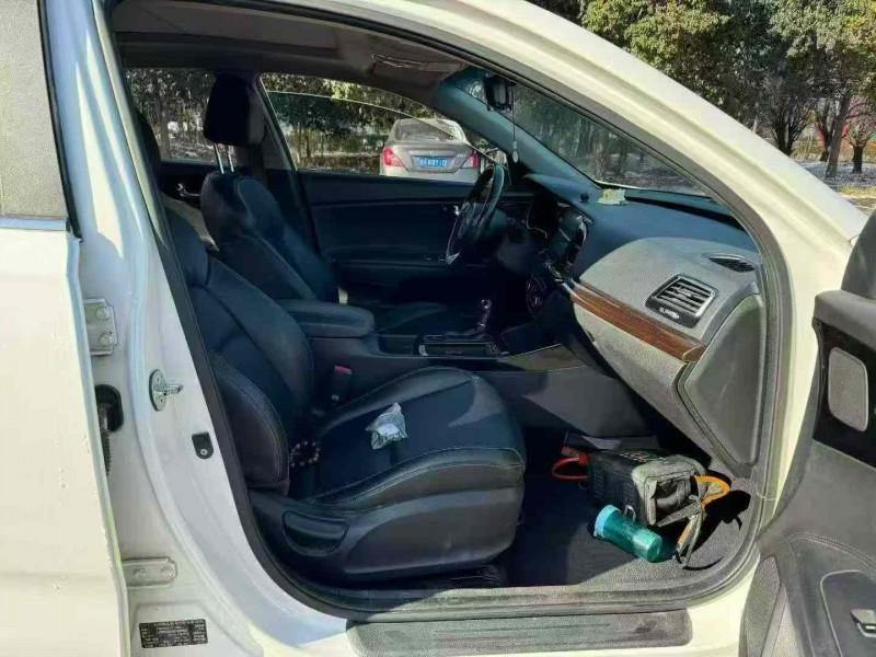 濟寧14年起亞K44