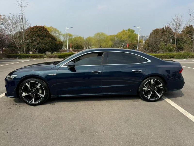 濟寧22年奧迪A7L7
