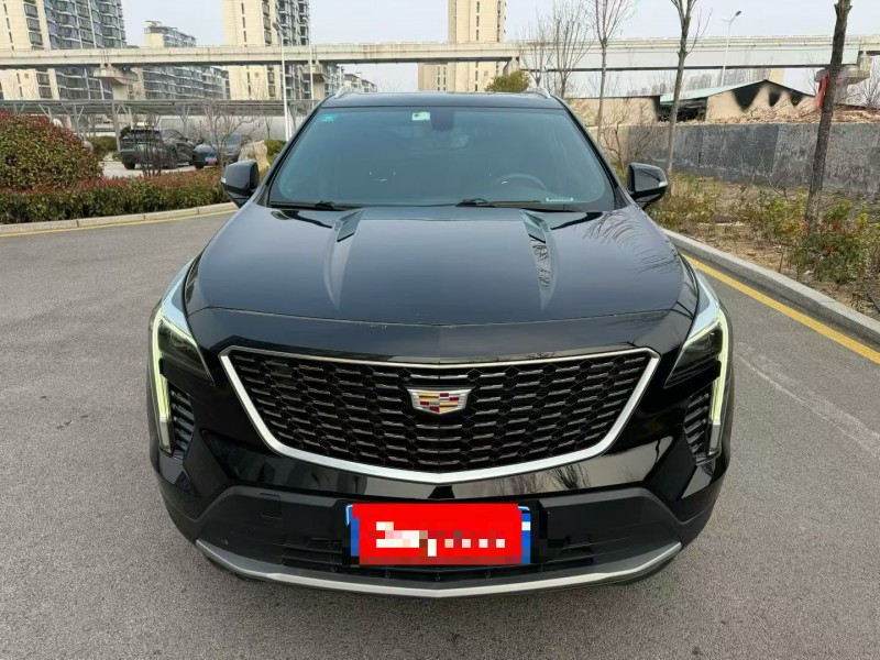 濟寧20年凱迪拉克XT41
