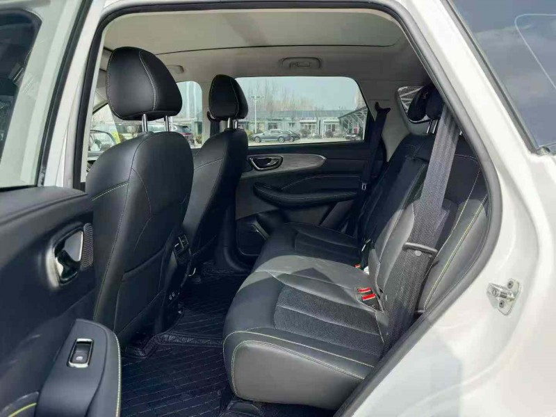 濟寧23年榮威RX53