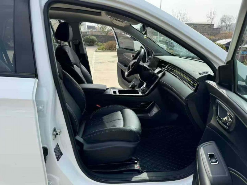 濟寧23年榮威RX54