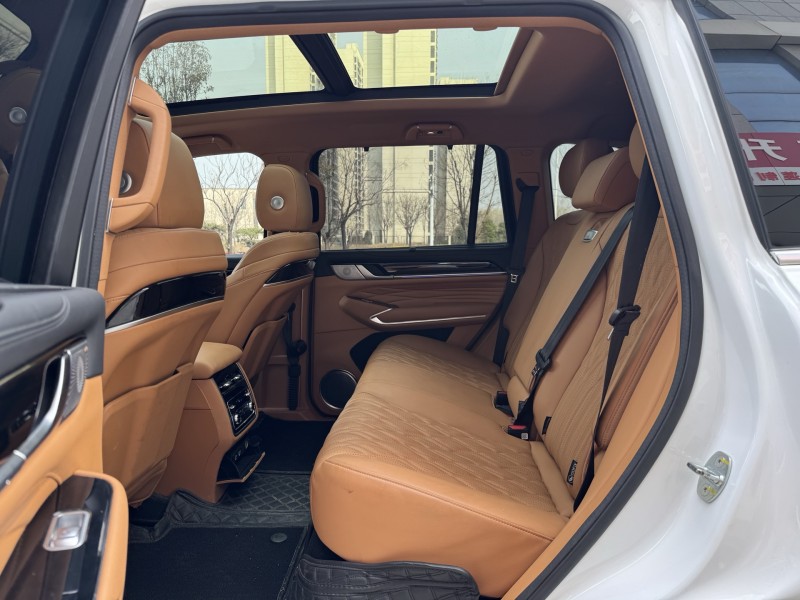 濟寧23年長城汽車坦克6