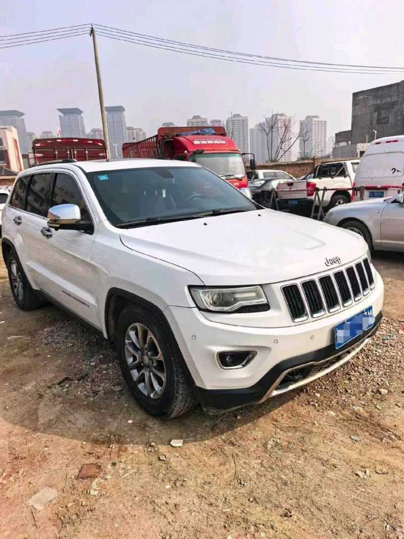 西安14年Jeep大切諾基2
