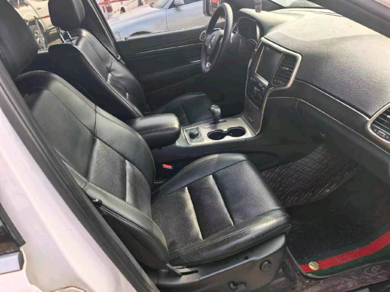 西安14年Jeep大切諾基4