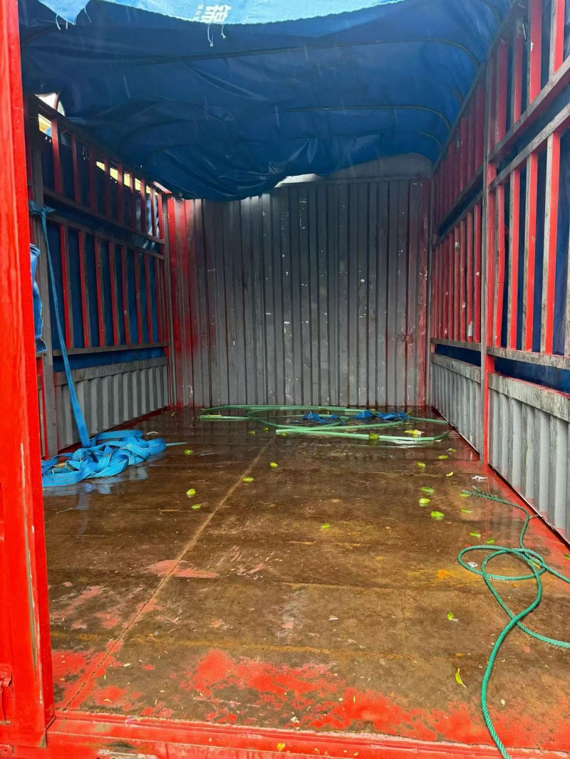 南昌20年卡车系列重汽豪沃4