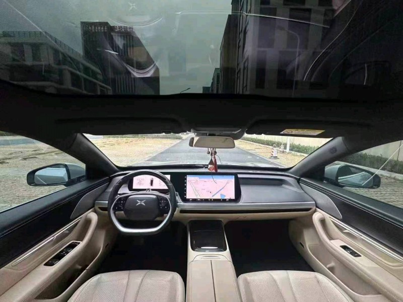 广州21年小鹏汽车p77