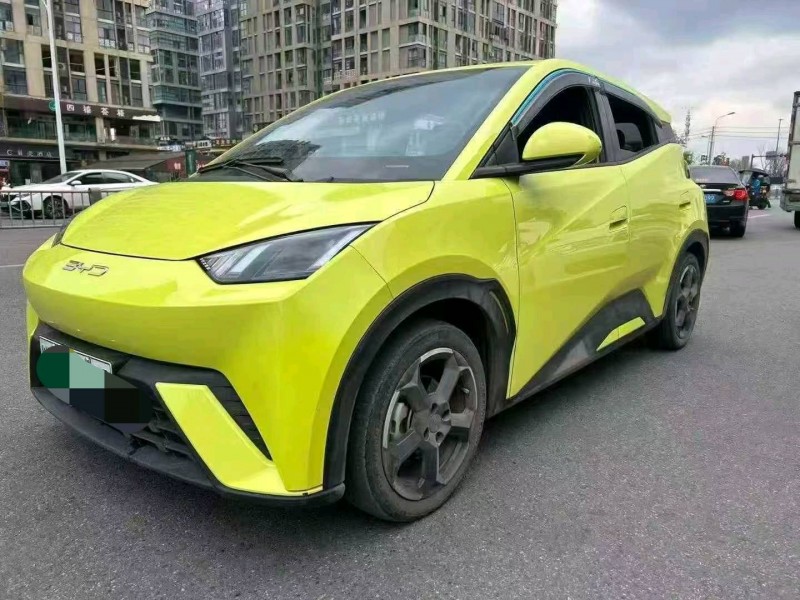 成都23年比亚迪海鸥2