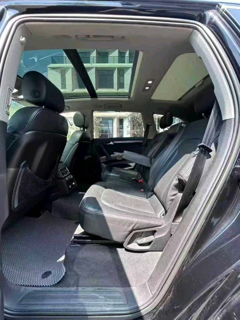 广州12年奥迪Q76