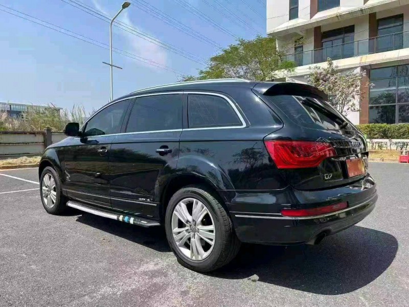 广州12年奥迪Q79