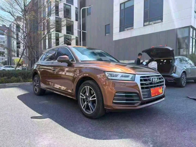 广州18年奥迪Q52