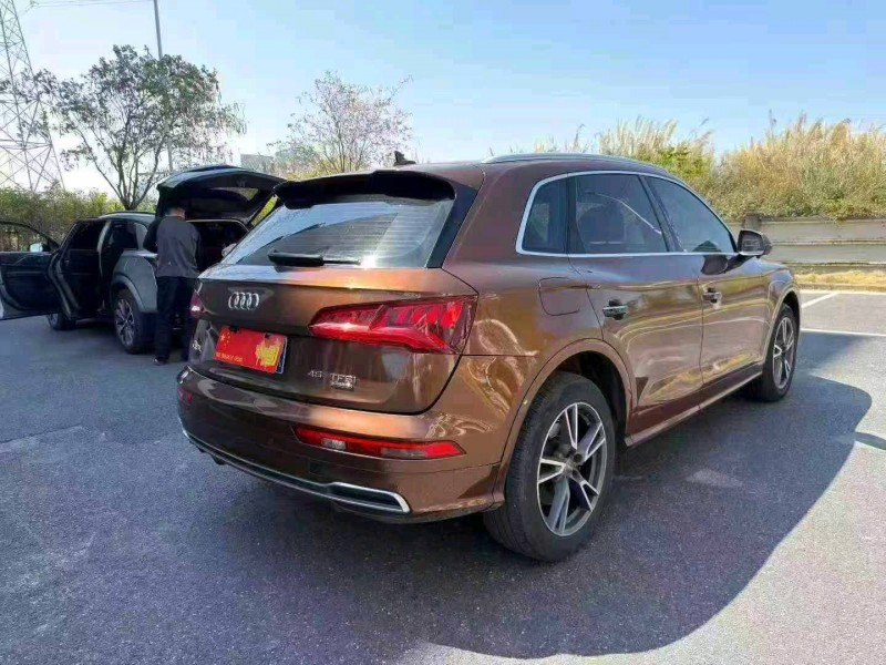 广州18年奥迪Q58