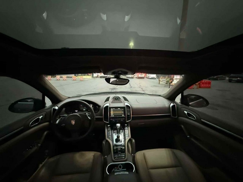 蚌埠13年保时捷卡宴5