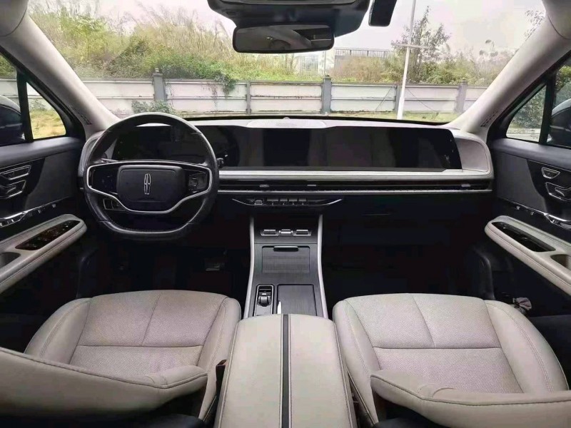 广州23年林肯冒险家5