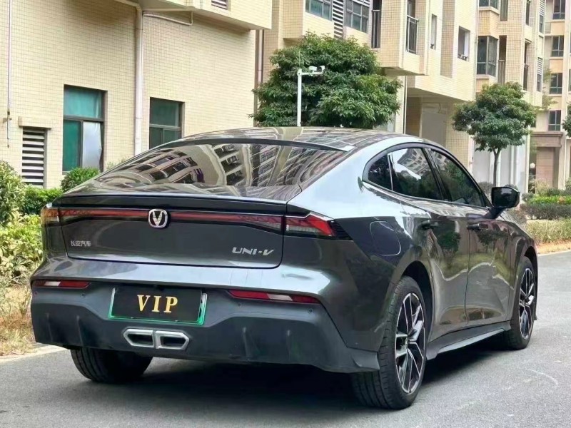 东莞25年长安汽车UNI9