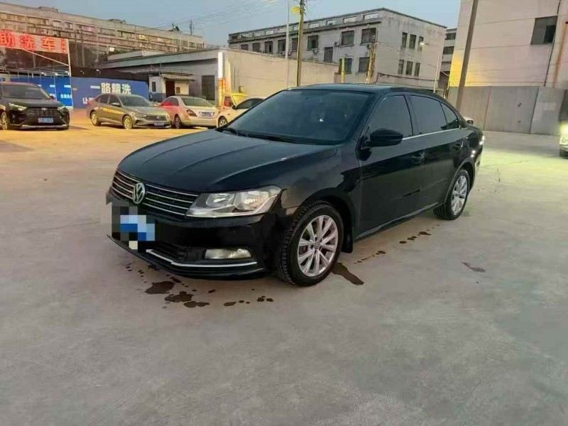 安庆17年大众朗逸2