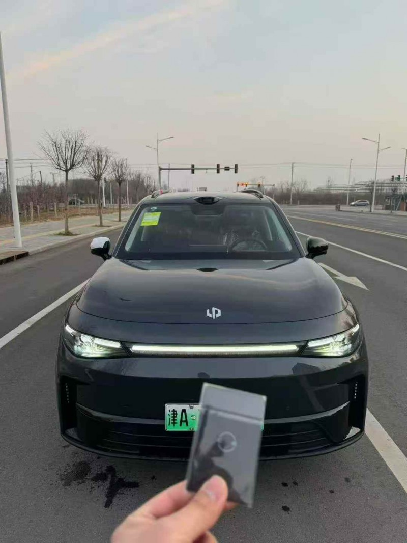 天津26年零跑汽车C161