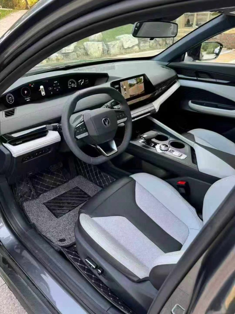 邢台25年长安汽车UNI4